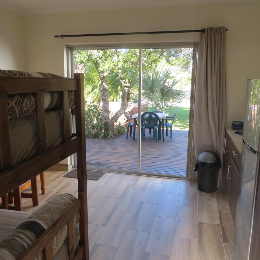 Cape Oasis Guesthouse Блаубергстранд Экстерьер фото